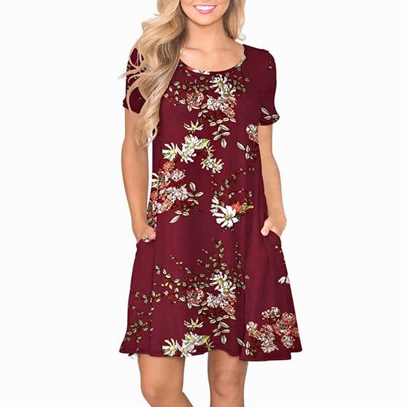 5⭐️Fave! Floral swing dress in burgundy floral - Picture 2 of 8
